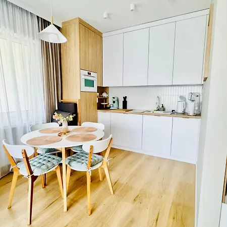 Nowy Apartament - 40M2 ! 2 Pokoje ! Sloneczny Taras ! Parking ! Stojak Na Rowery ! Klimatyzacja ! Stacja Baltic Twins